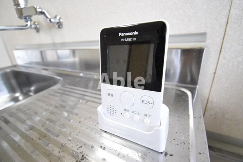  三宝ハイツ　B棟