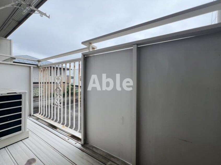  三宝ハイツ　B棟