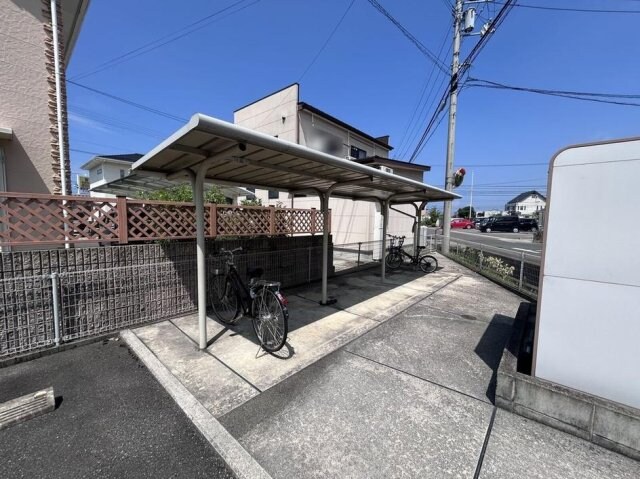  レオネクストプティ　フォレ