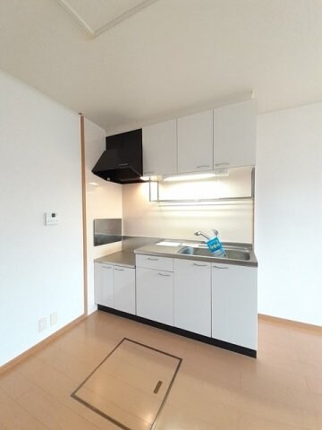  パル・ガーデン　６