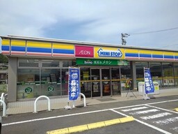 ミニストップ丸亀飯山店まで350m