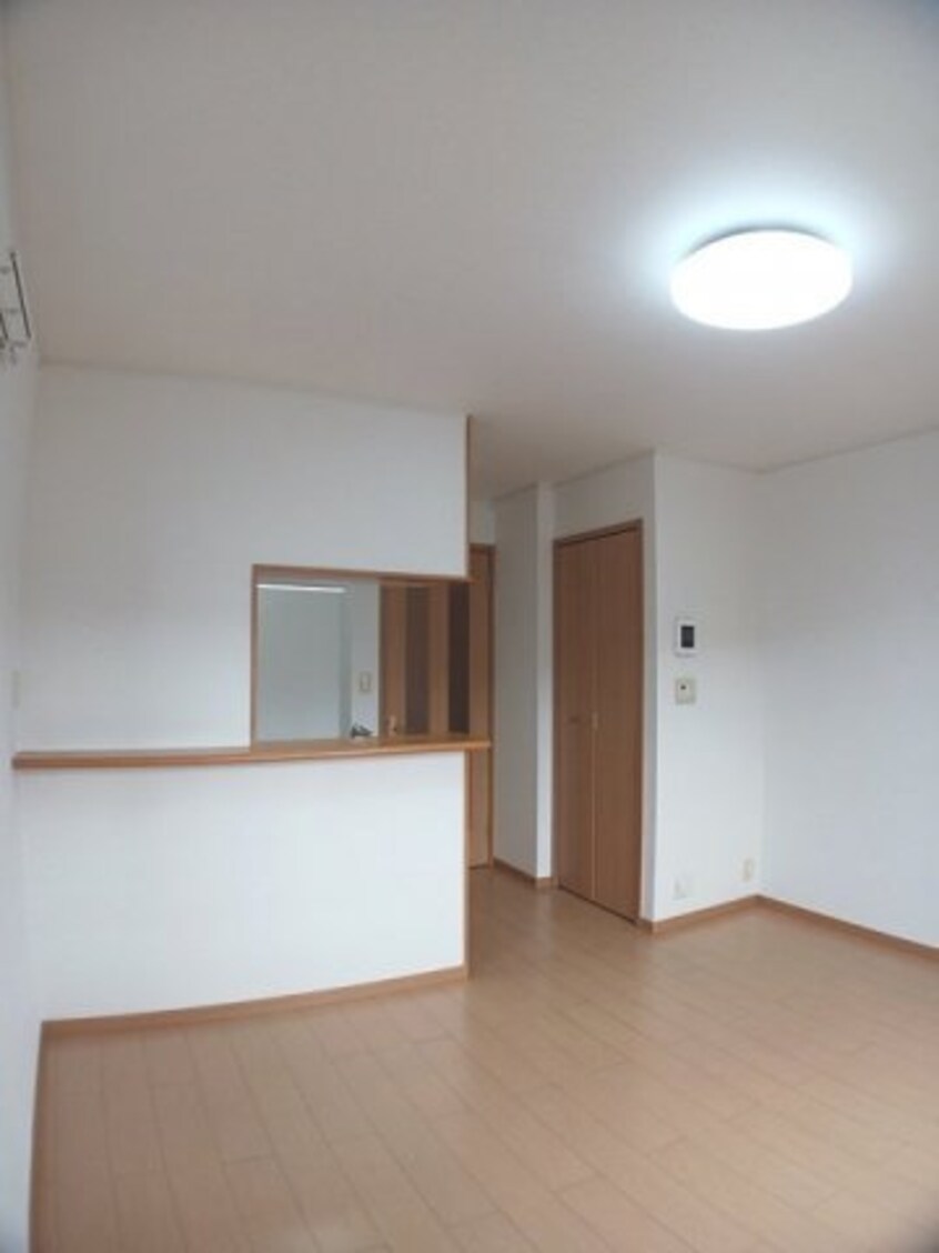  サニーサイド　ハウス　森Ｃ