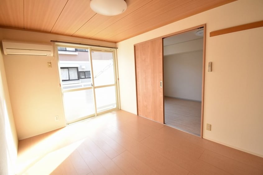  シャインポート屋島　Ｂ棟