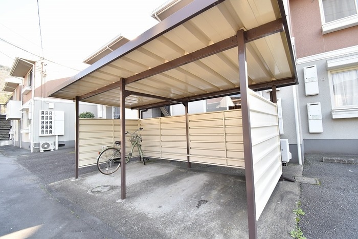  シャインポート屋島　Ｂ棟