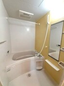  ラティナ　クレール