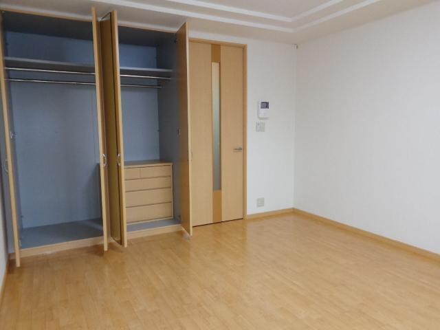 クローゼット ハイツフレンド