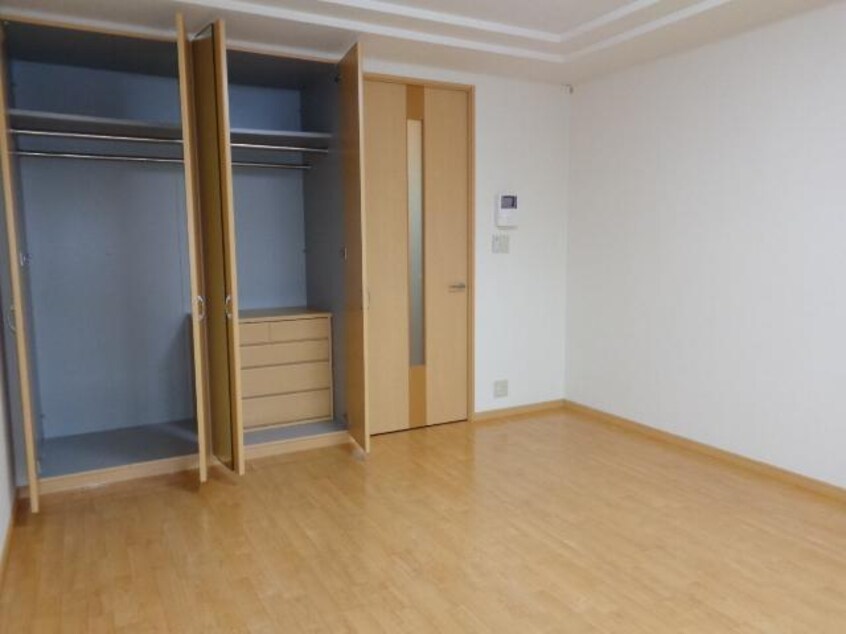 クローゼット ハイツフレンド