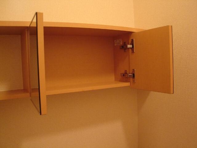 トイレの収納 ハイツフレンド