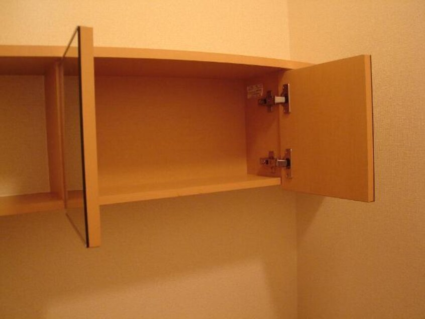 トイレの収納 ハイツフレンド