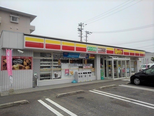 デイリーヤマザキ三豊詫間店まで1600m イリスセゾン　Ｃ