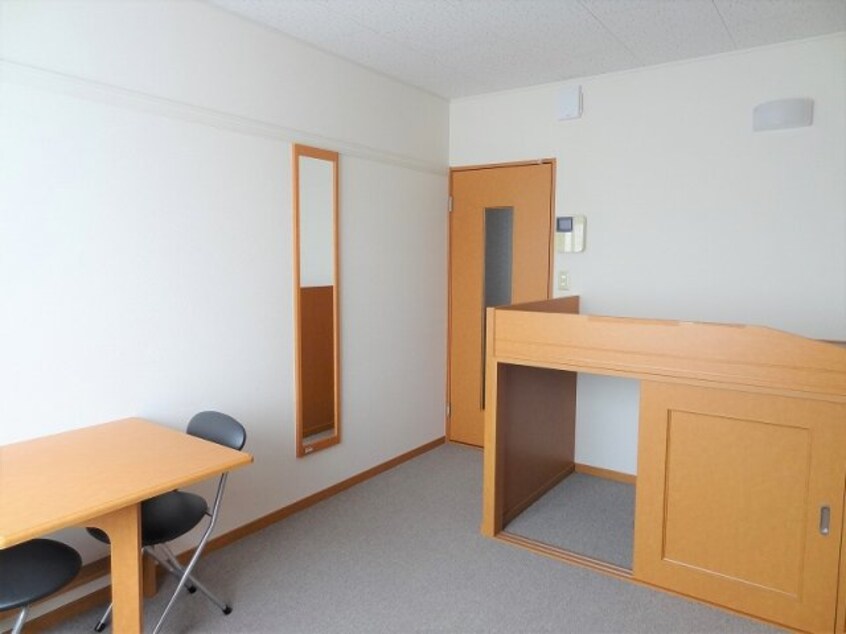  レオパレス城南