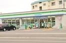 ファミリーマート 木太町八区店(コンビニ)まで243m レオパレスＨｉｒｏ　Ⅱ