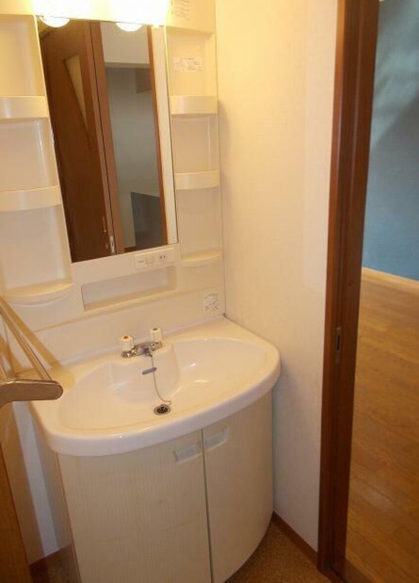  グランパレス松縄