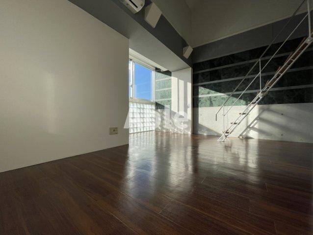  コリドールシュッド