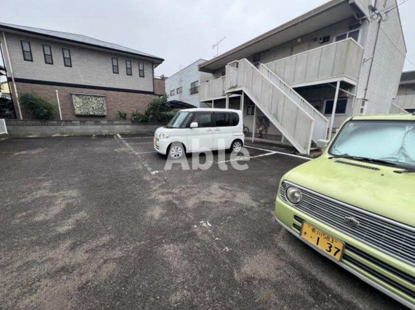  三宝ハイツ　A棟