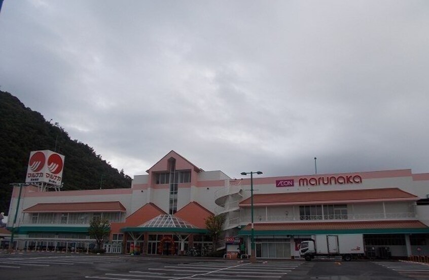 マルナカさんまで1800m ハイツ増田　Ｂ