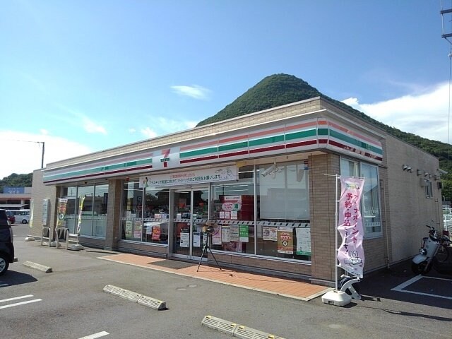 セブンイレブン丸亀飯山町川原店まで800m サンライズ川原　Ｄ