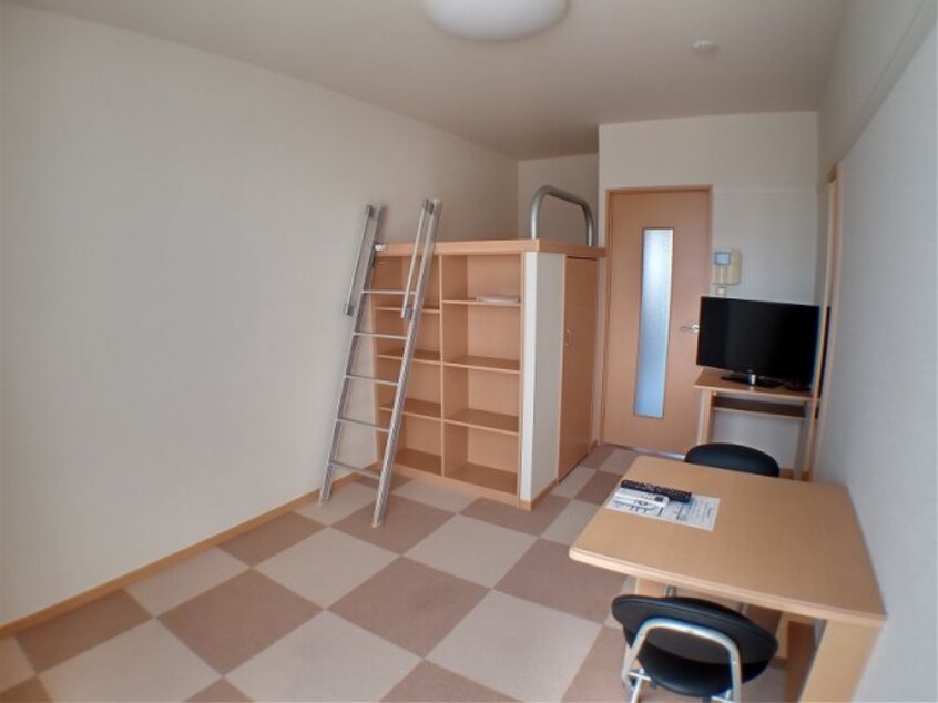  レオパレスＣＨＩ　ＹＯ