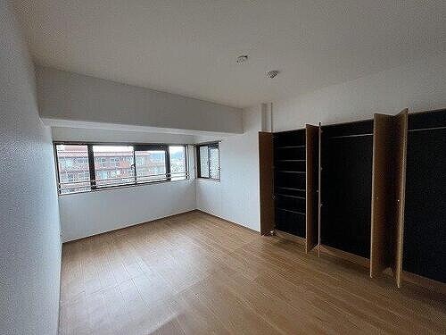 洋室9.2畳（2025/9退去後） サーパス太田