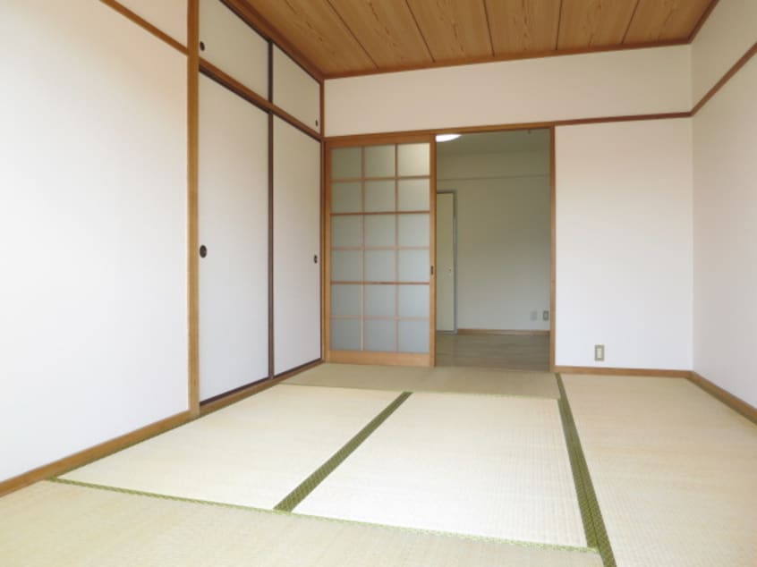  鳴瀬マンション