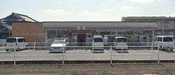 セブンイレブン 高松香川町大野北店(コンビニ)まで328m メゾン　ブライト　Ａ