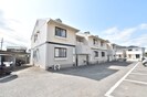 ドミール円座 B棟の外観