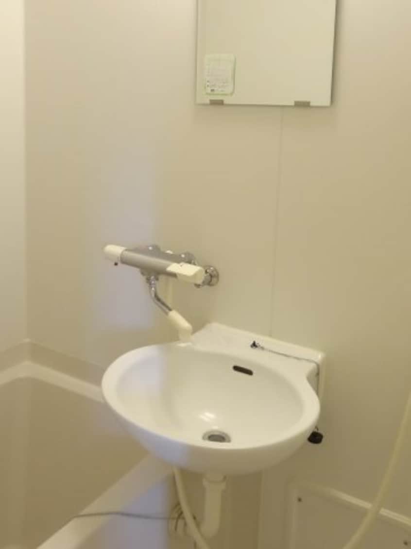  レオパレスステラ三條