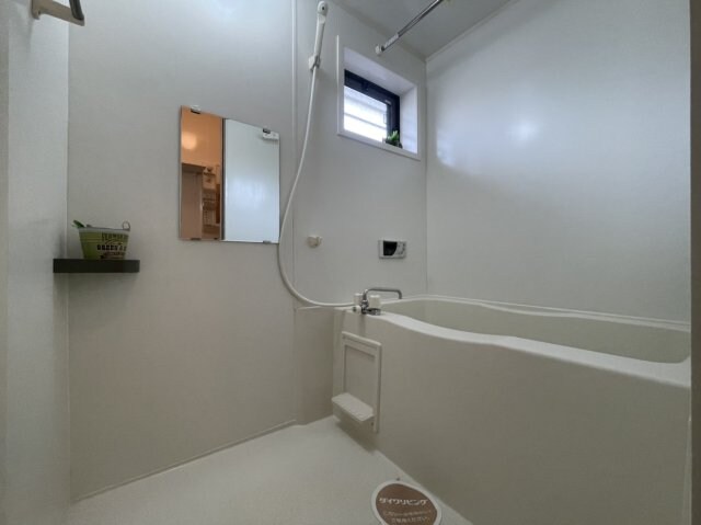  リビングタウン伏石Ⅱ　Ａ棟