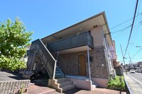 リビングタウン伏石Ⅱ　B棟