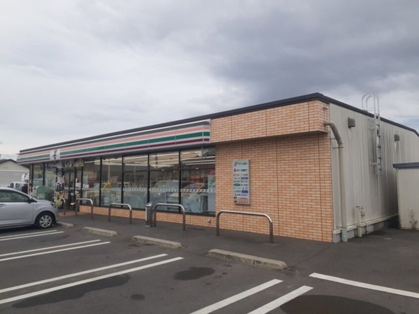 セブンイレブン高松鹿角町店さんまで300m ＦＬＡＴ　Ｙ　Ⅳ