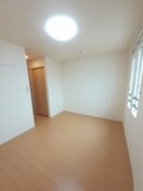  レ・セーナ　Ｂ