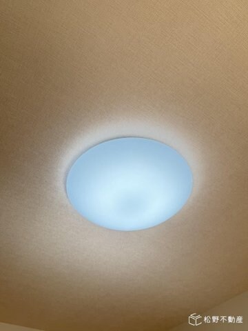  ロイヤルガーデン紙町