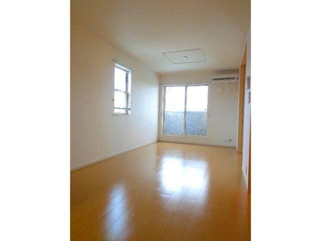  エルミタージュ・トミ