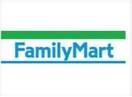 ファミリーマート鹿屋寿二丁目店(コンビニ)まで646m クオーレ