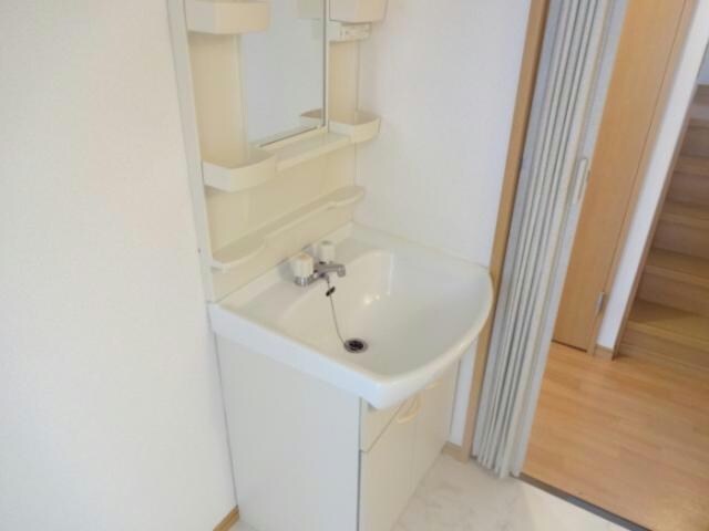  リースランド札元　F棟