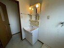  坂井町3丁目16-35貸家