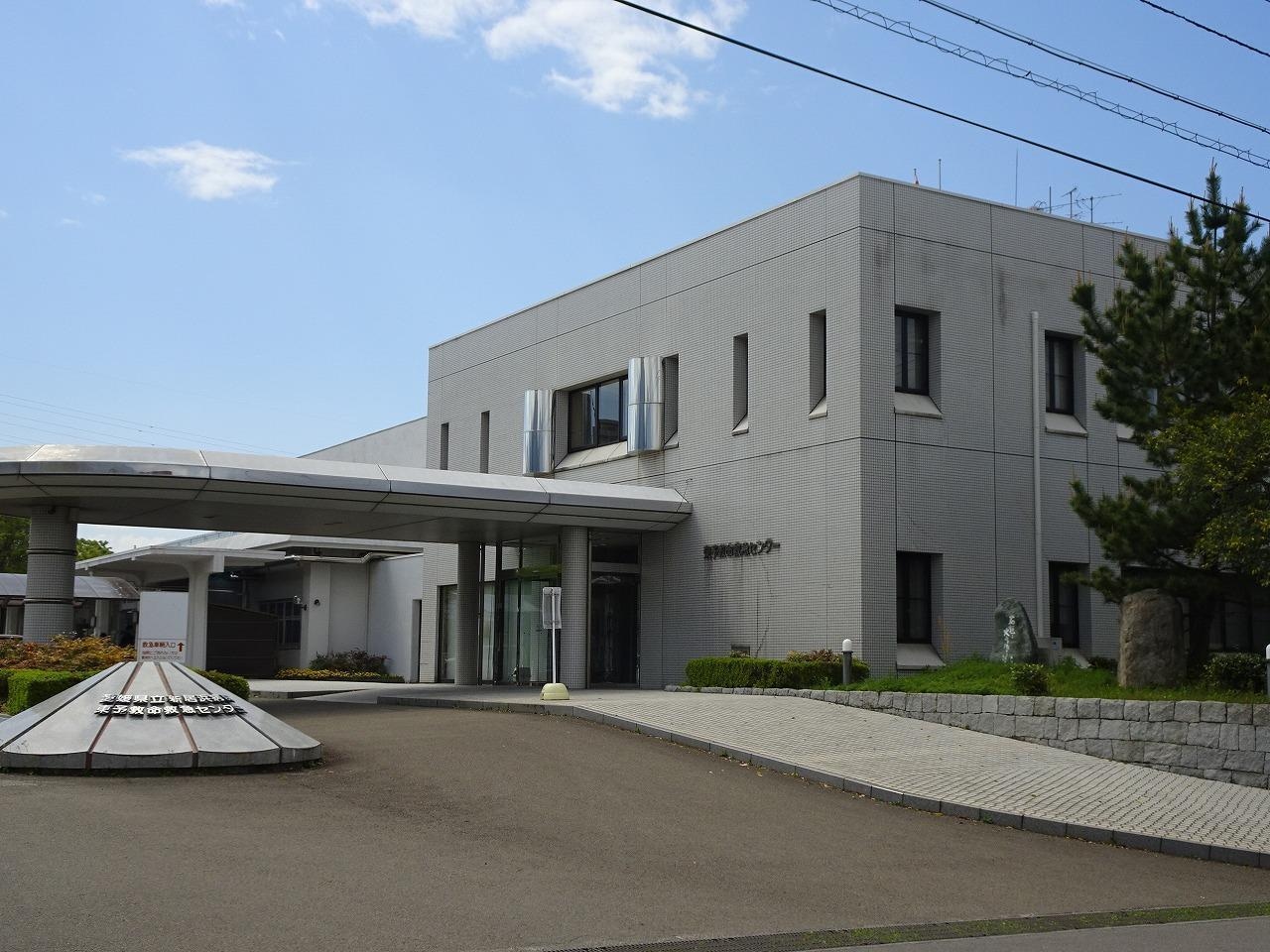 愛媛県立新居浜病院(病院)まで950m コンフォルト