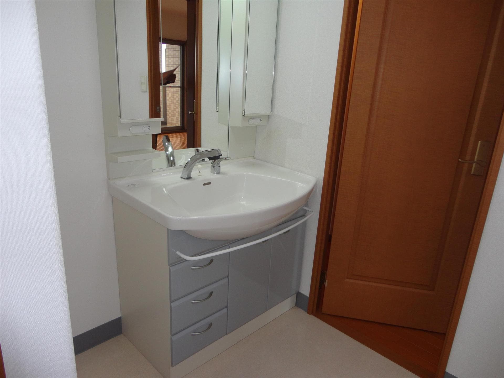  マリベール中須賀