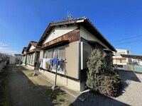 郷3丁目8-12貸家