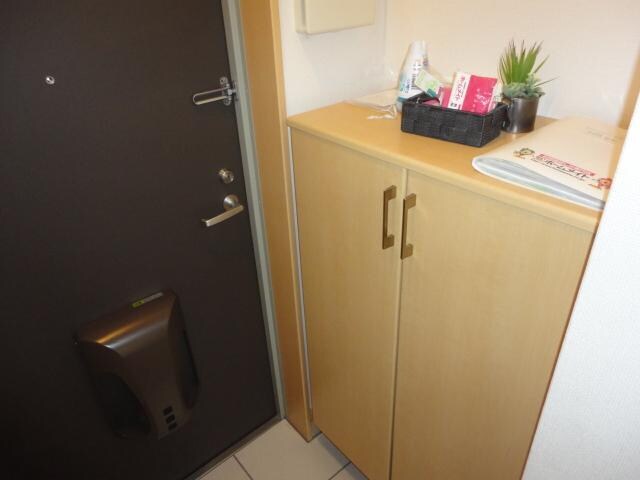 玄関 プランドール萩生