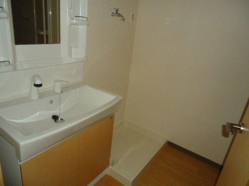 洗面 ルナ　プレーナ