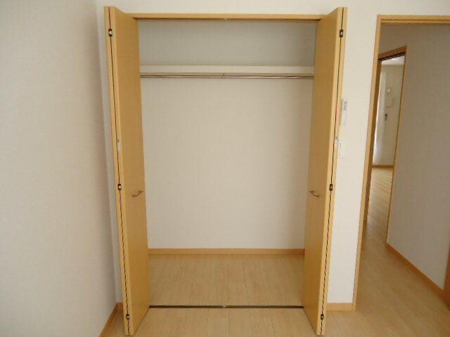 洋室収納 ルナ　プレーナ