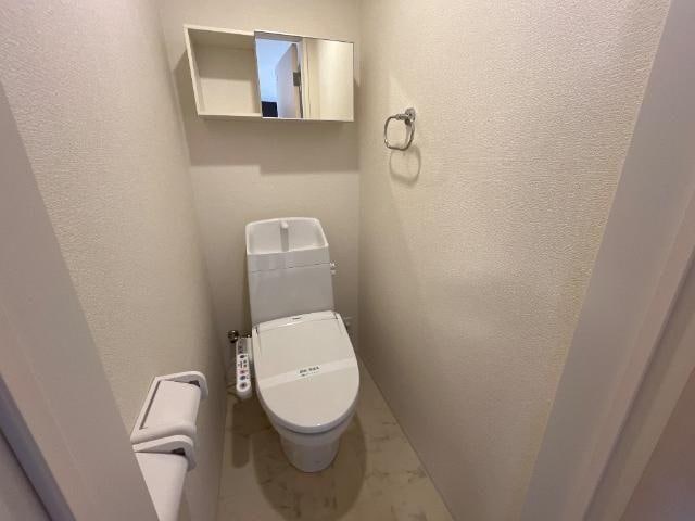 シャワー付トイレ セイリング　ONE