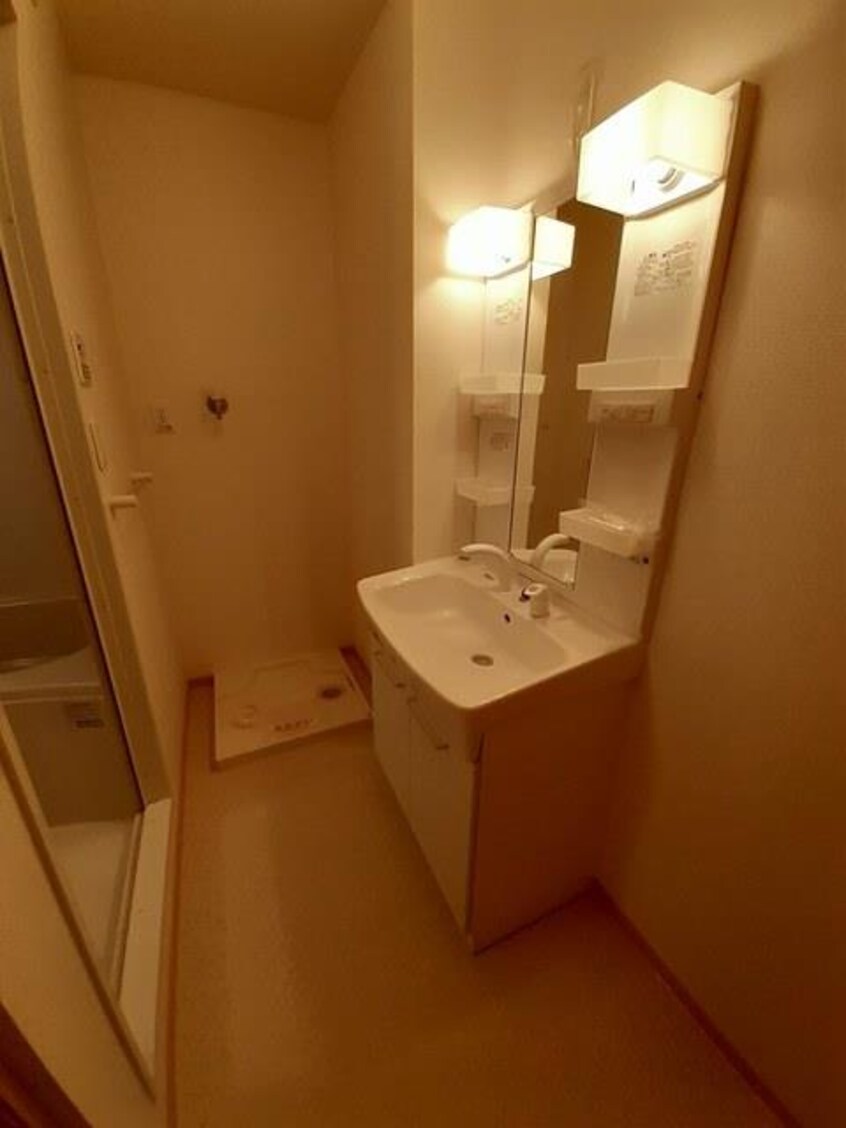  ウエスト・ワン