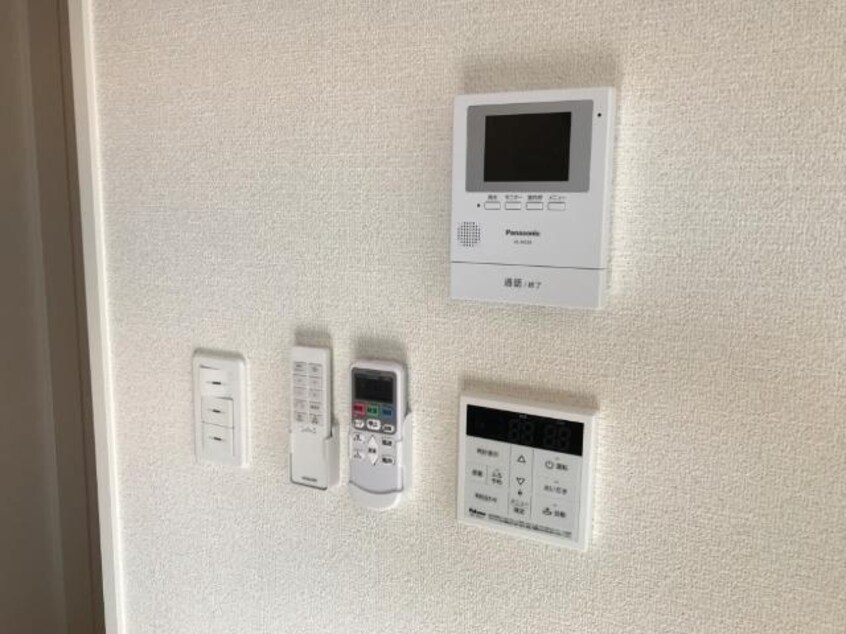 カメラ付インターホン 新居浜グランメゾン