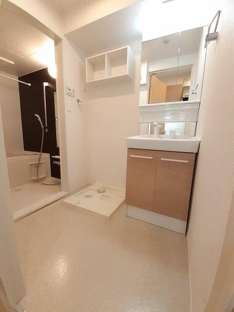  ル・ボヌール新居浜