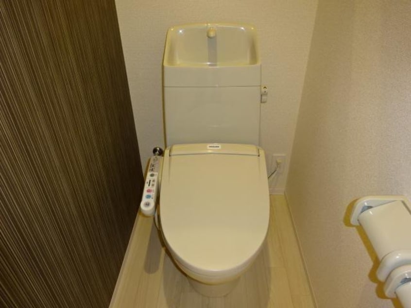 シャワー付トイレ ルミナス西の土居