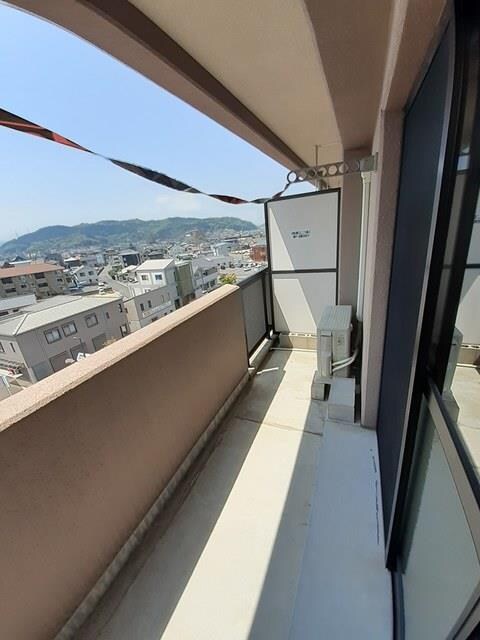  モンシェ　モア・II