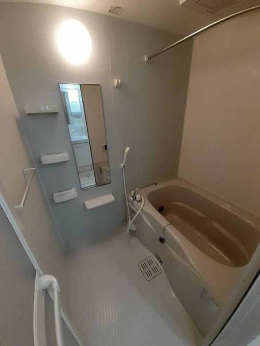  フェアリー　プロムナード