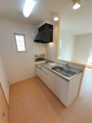  フェアリー　プロムナード